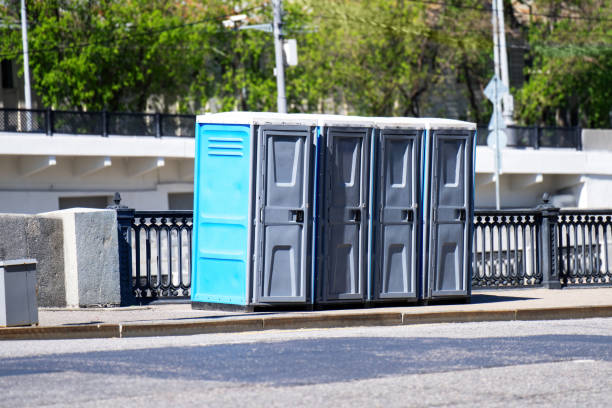 Best Porta potty delivery and setup  in Hinsdale, IL