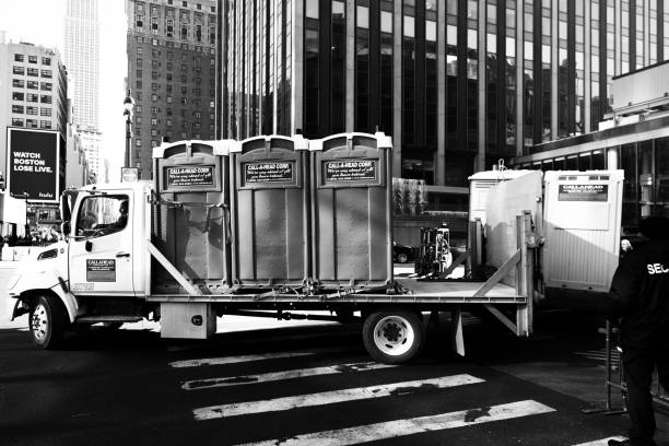 Best Affordable porta potty rental  in Hinsdale, IL